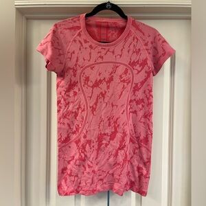 Lululemon short sleeve